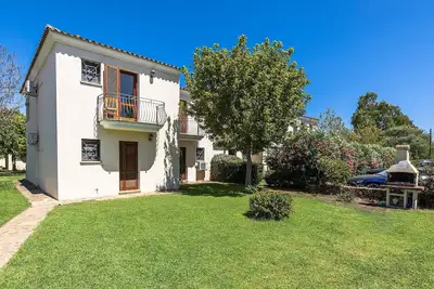 Image de Confortable appartement pour 4 personnes avec climatisation et Tv