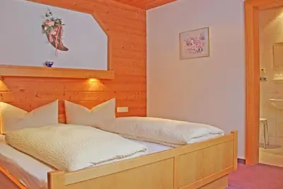 Image de Garden apartment - Appartements Garni Drei Wannen