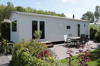 Image de Chalet soigné pour 6 personnes près de la côte