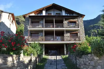 Image de Apartment in Sahún \"Casa Juan Manuel\".