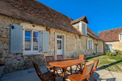 Image de Gîte en Brenne avec Jardin Clos et Parking