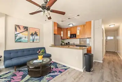 Image de Hidden gem in Heart of Waikiki! Ac, Wi-Fi, full kitchen, free nearby parking!
