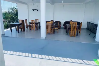 Spacious apartment with 13 bedrooms with bathrooms. Fiber wifi also have