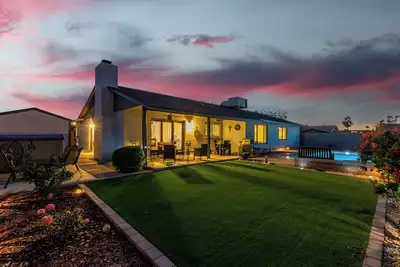 Image de Private Oasis in Glendale-Pool/Firepit/Games