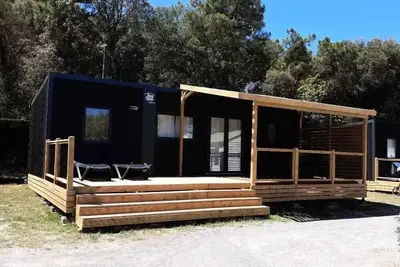 Image de Mobil-home 35m² Premium + (3ch-6/7pers) + Terrasse + Lv + Tv + Clim 7 personnes