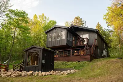 Image de Driftless Cabin - Sauna, Fire pit, Bbq and Birdwatching
