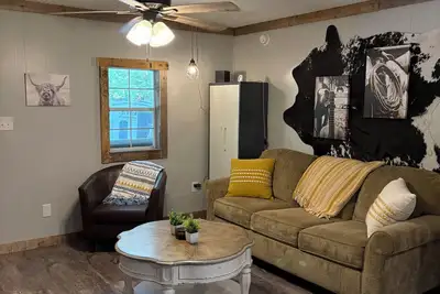 Image de Charming cabin in Belvidere with WiFi and Ac