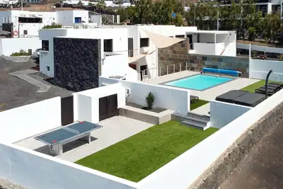 Image de Villa de vacances 'Velero' avec vue sur mer, Wi-Fi et climatisation