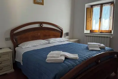 Image de House surrounded by the Tuscan countryside 5 minutes from the village