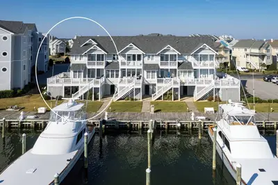 Image de Safe 'n' Sound - Gulfstream Townhome 201