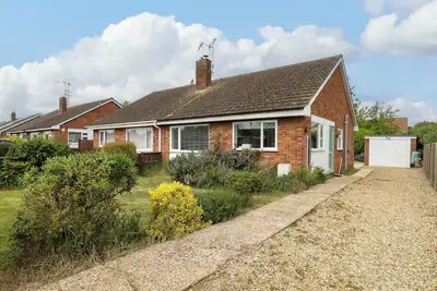 Image de Little Lodge, pet friendly, with a garden in Dersingham