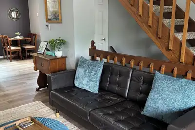 Image de Newly listed 2b/2b! Great price and location!