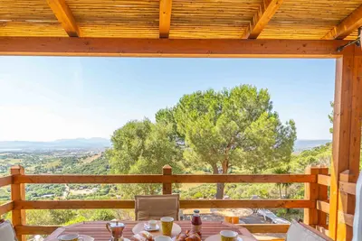 Image de Olbia Country Retreat - View & relax, city 5 mins