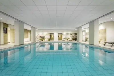 Image de Relaxing Getaway with Indoor Pool, Sauna & Lush Garden in Winterswijk