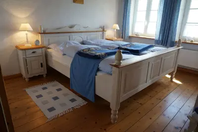 Image de Vacation apartment for 4 people under thatch on the dike on Pellworm, dogs welcome