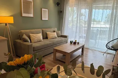 Image de Aelia Seaside Apartment Oropos