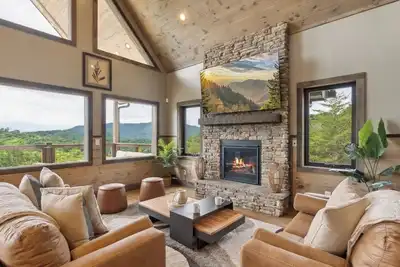 Image de Private Indoor Pool, Hot Tub & Mountain Views