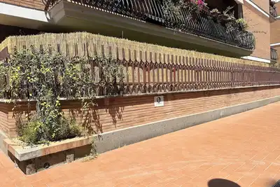 Image de New silent Central modern terrace streaming fast wifi
