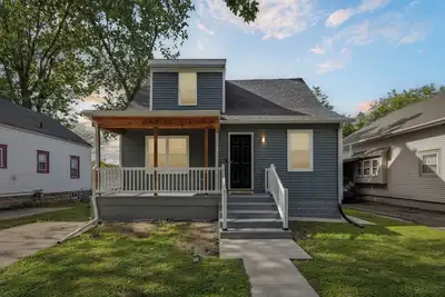 Image de Spacious 5-bedroom building with WiFi, Ac in fabulous Lansing