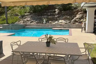 Image de Serene Mini Estate in wonderful Encinitas w/ game room, Ac, Sauna, Pool and Spa.