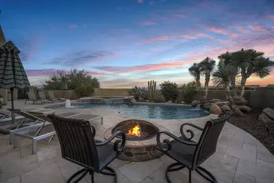 Image de Modern Desert Retreat with Gorgeous Pool & Spa!