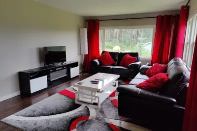 Image de Entire 3-bedroom home. Long stay discount