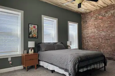 Image de Charming 2-bedroom apartment on the downtown square