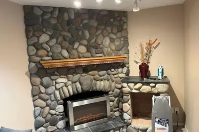 Image de Family Friendly Basement Suite near to Spruce Meadows