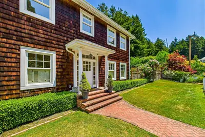 Image de Quiet, luxe, near trails & town