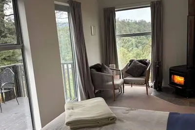 Image de Escape to Blackwood - Your Private Forest Retreat