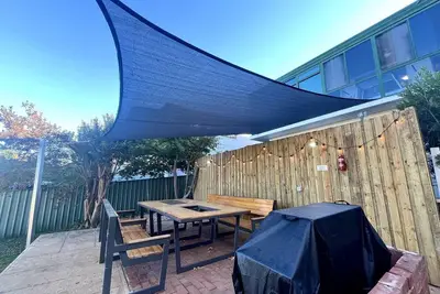 Image de Amazing views, Firepit, Free Firewood