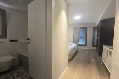 Welcoming 1-bedroom barn in Jerusalem