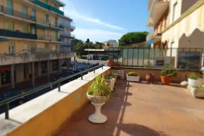 Image de B&B Sestri Viale Roma Superior (Cin It010059c29kivurfg)