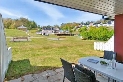 \"Heddi\" - 300m from the sea by Interhome