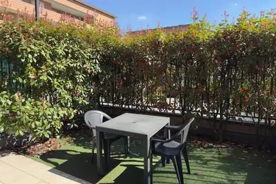 Image de Relaxation in the Garden - Private Studio