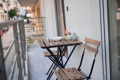 Image de Grec Maison Piraeus by GrecCollection