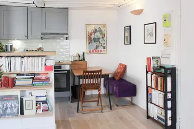 Image de Beau studio pour couple avec cour