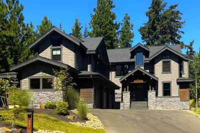 Image de Woodland Whisper Retreat overlooking 17th Greenway~Prospector Golf~Suncadia
