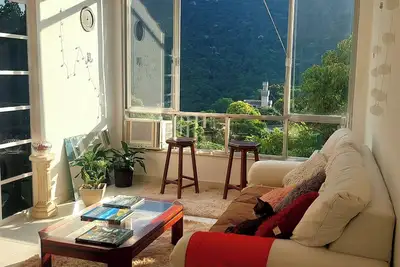 Image de Vue spectaculaire du Christ Rédempteur dans le quartier plus artistique de Rio
