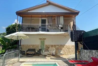 Image de On the hills of Lucca apartment with exclusive pool suitable for families