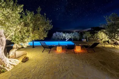 Image de Holiday home House of the Sun - Three Bedroom Holiday Home with Pool