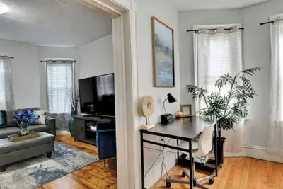 Image de Spacious 3-bedroom apartment/close to Downtown Worcester/universities/Ac