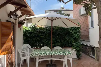 Detached villa in Serapo 50 m from the sea