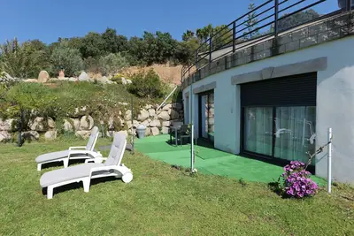 Image de Appartement jardin vue mer et montagne à 10 mn de Porticcio