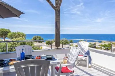 Image de Casa Ange, appartement vue mer dans la marine de Sant'Ambroggio