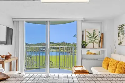 Image de Amazing Ocean & Park Views - Pool & Ac
