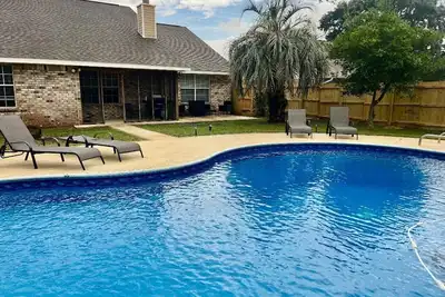 Image de New! Gulf Breeze Getaway! private pool