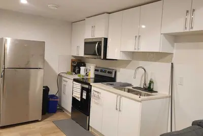Image de Spacious 2 Bedroom Suite in Edmonton, Canada