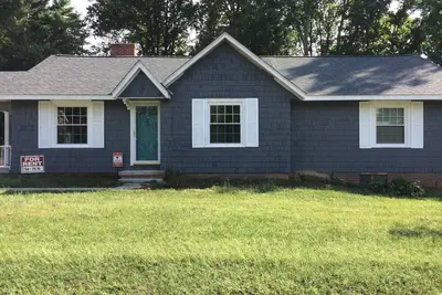 Image de Charming 3-bedroom house w/ WiFi & Ac in wonderful Mount Airy aka Mayberry Rfd