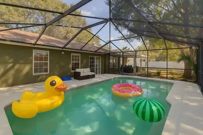 Image de Sunny Escape | Pool, Near Trails!